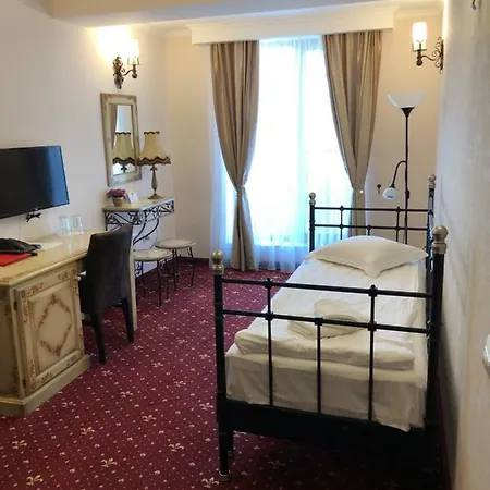 Hotel Aviator Boutique Otopeni Exterior photo